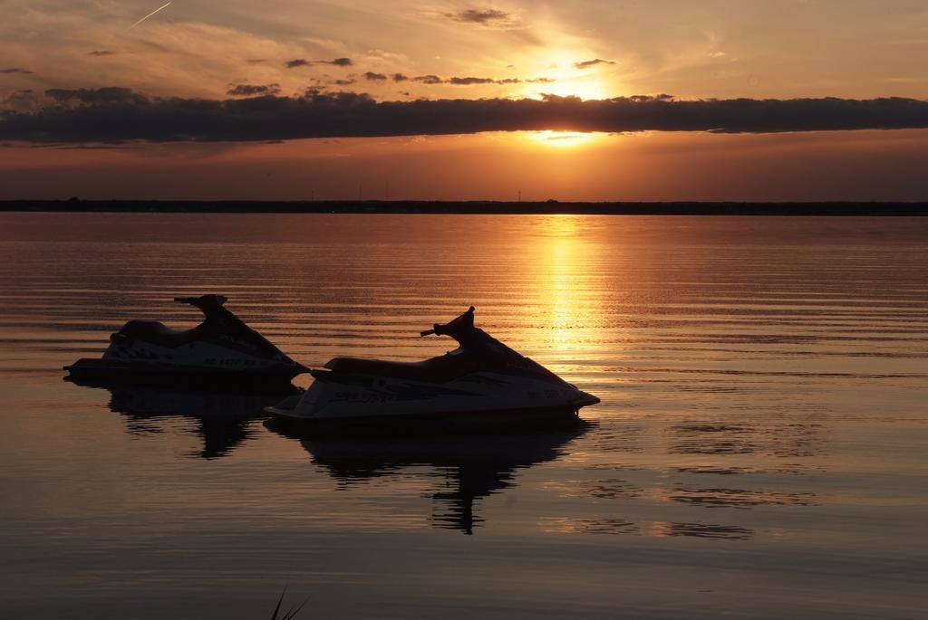 Tawas Bay Beach Resort & Conference Center East Tawas Esterno foto